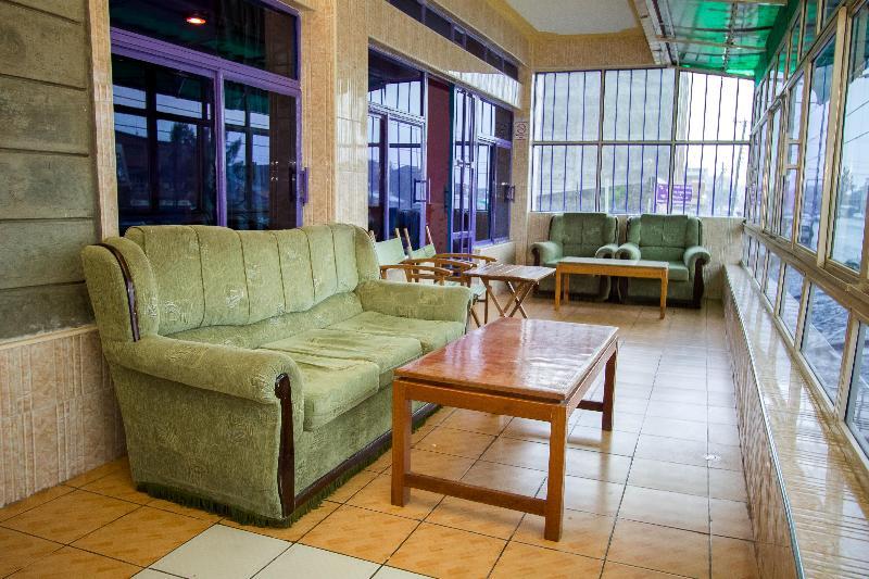 Viewers Park Hotel Найваша Екстериор снимка